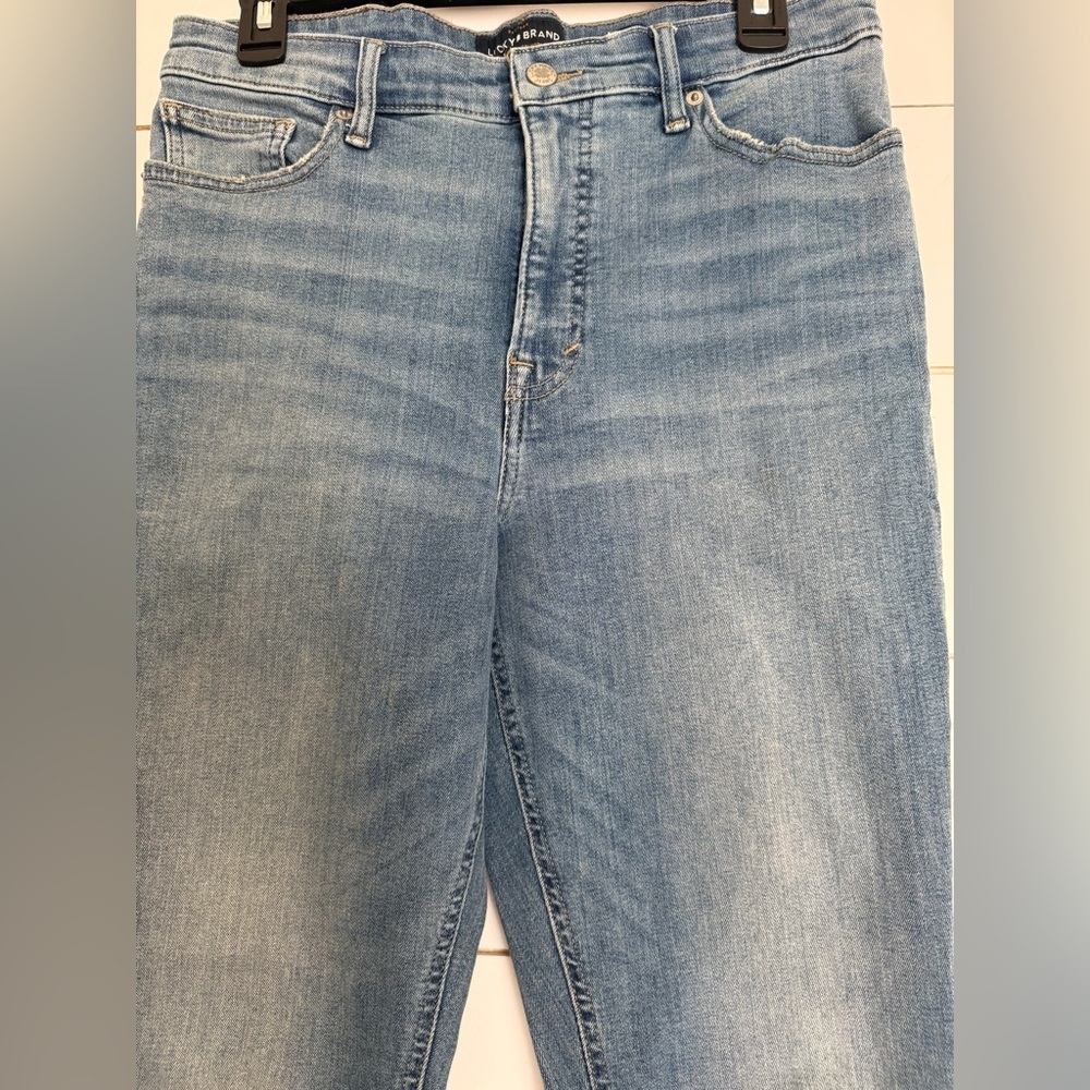 Lucky brand skinny jeans - Picture 2 of 6